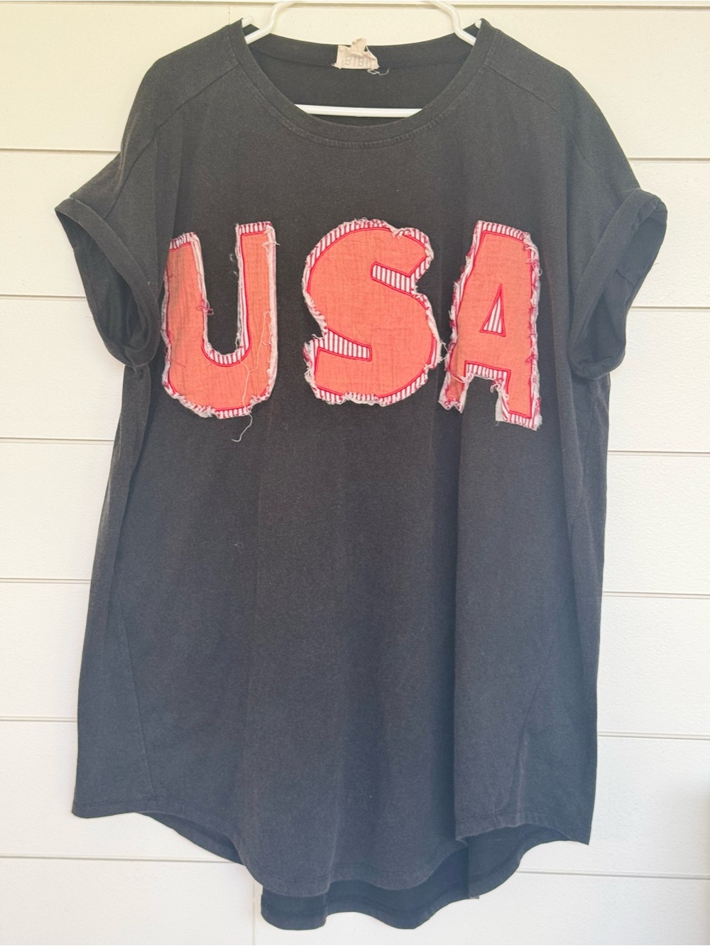 Grey/navy blue Tee with Red USA Appliqué